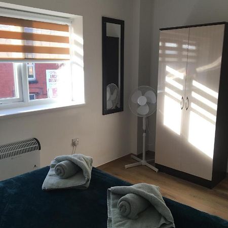 Modern 1 Bedroom Flat Perfect For Match Or City Break Liverpool Ngoại thất bức ảnh