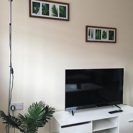 Modern 1 Bedroom Flat Perfect For Match Or City Break Liverpool Ngoại thất bức ảnh